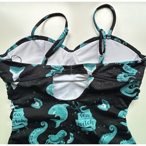 NWT Die With Your Boots On Swimsuit Small Black Salty Sea Witch Skull Goth Salem - Picture 8 of 11